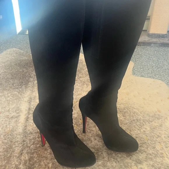 Louboutin boots - Picture 2 of 12